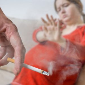 bigstock-passive-smoking-in-pregnancy-161214920_1_621x621