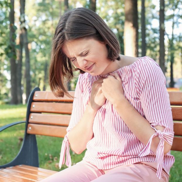 que-debes-hacer-si-tienes-un-ataque-de-ansiedad_1_621x621