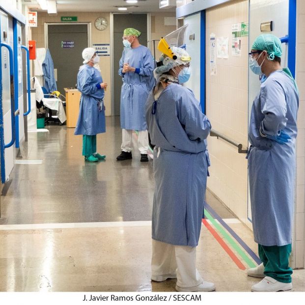 europapress-3179068-coronavirus-hospital-trabajadores-sanitarios_1_621x621