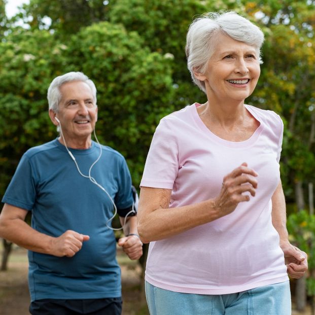 bigstock-senior-couple-running-outside-276230110_1_621x621