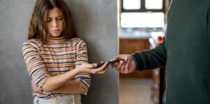 4YSRnNXmy_1256x620__1