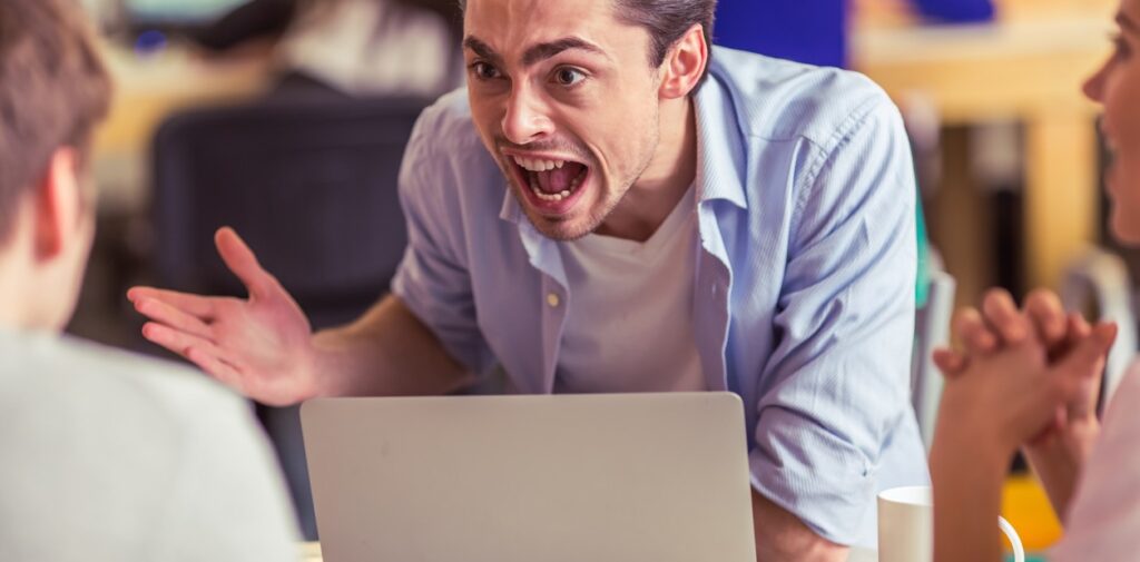 v81IW1S7s_1256x620__1