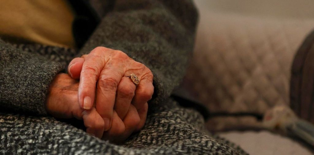 c2ohiHquD_1256x620__1