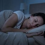 Por qué algunos transpiran durante la noche