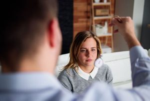 bigstock-psychology-hypnosis-using-pend-469549047_6_928x621